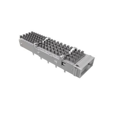 UE36-C16200-05B4A Bağlantıları 36 Portlu Ağ Arayüz Kartları için QSFP DD Bağlantısı