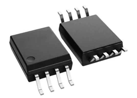 AMC23C12QDWVRQ1 Ayarlanabilir Eşik ve Mandal Fonksiyonlu Analog Karşılaştırıcılar