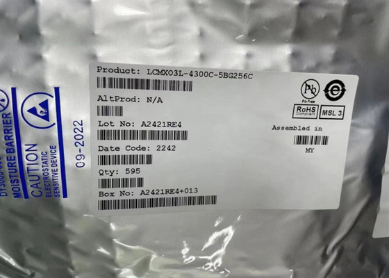 Alan Programlanabilir Geçit Dizisi LCMXO3L-4300C-5BG256C 4320LUTs MachXO3 Programlanabilir Mantık IC CSFBGA-256
