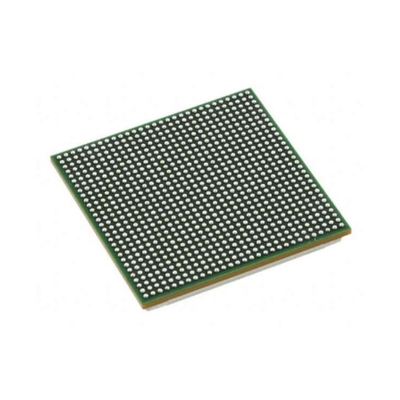 Alan Programlanabilir Geçit Dizisi LAV-AT-G70-1CSG841I FPGA Çip 820mV Dahili FPGA'lar