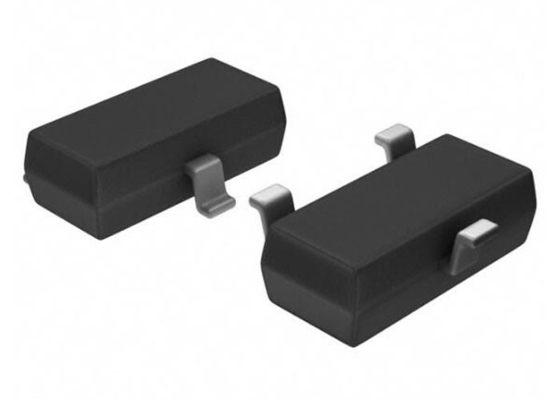 ADPL62083UR44Q Entegre Devre Çip Denetim Devriyesi 235mW Tek Tedarik Monitörleri