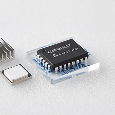 ADN8834ACBZ Entegre Devre Çip 1.5A Çıkış Akımı TEC Denetleyicisi 2.7V ~ 5.5V Güçlendirme Voltajı ile Termoelektrik Soğutucu Kontrolü için